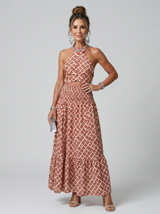 Amira | Vestido Midi Halter Cruzado con Estampado Geométrico y Abertura