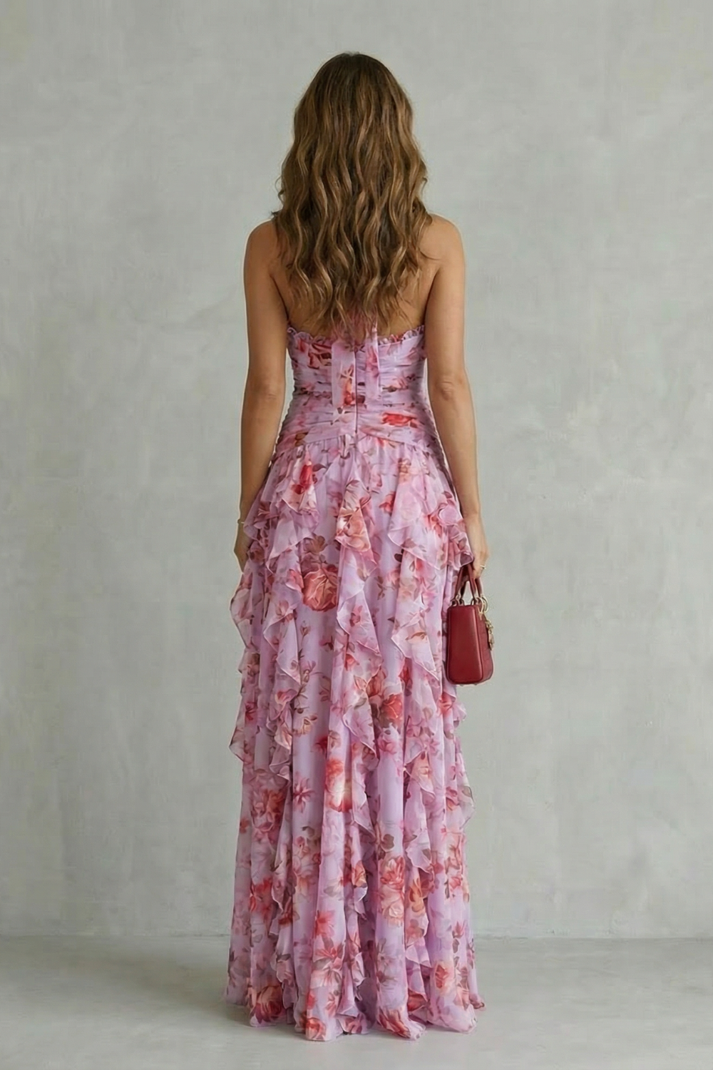 Adriana — Vestido Largo Halter de Chifón con Estampado de Rosas