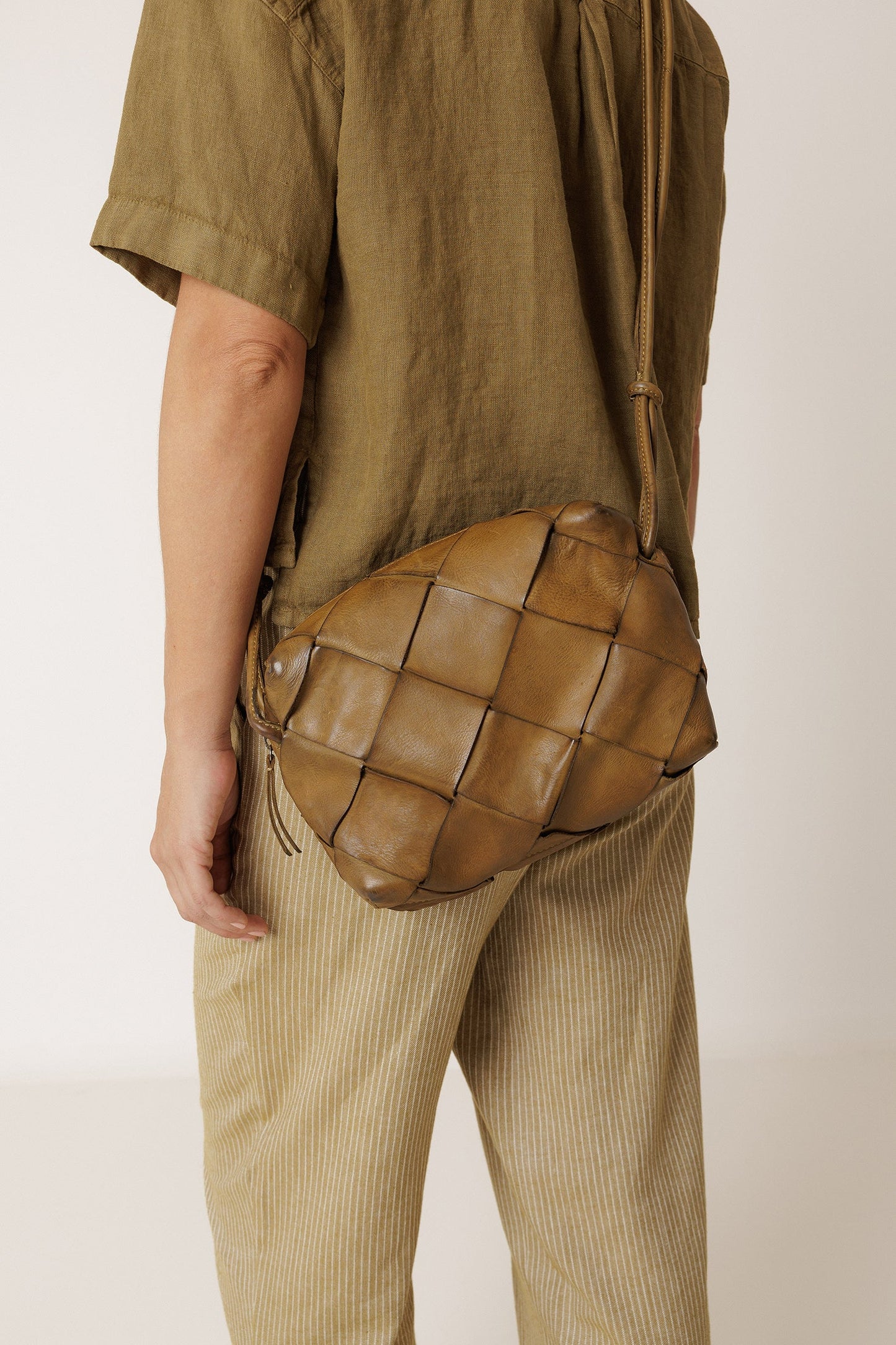 BOLSO CROSSBODY BOX DE CUERO