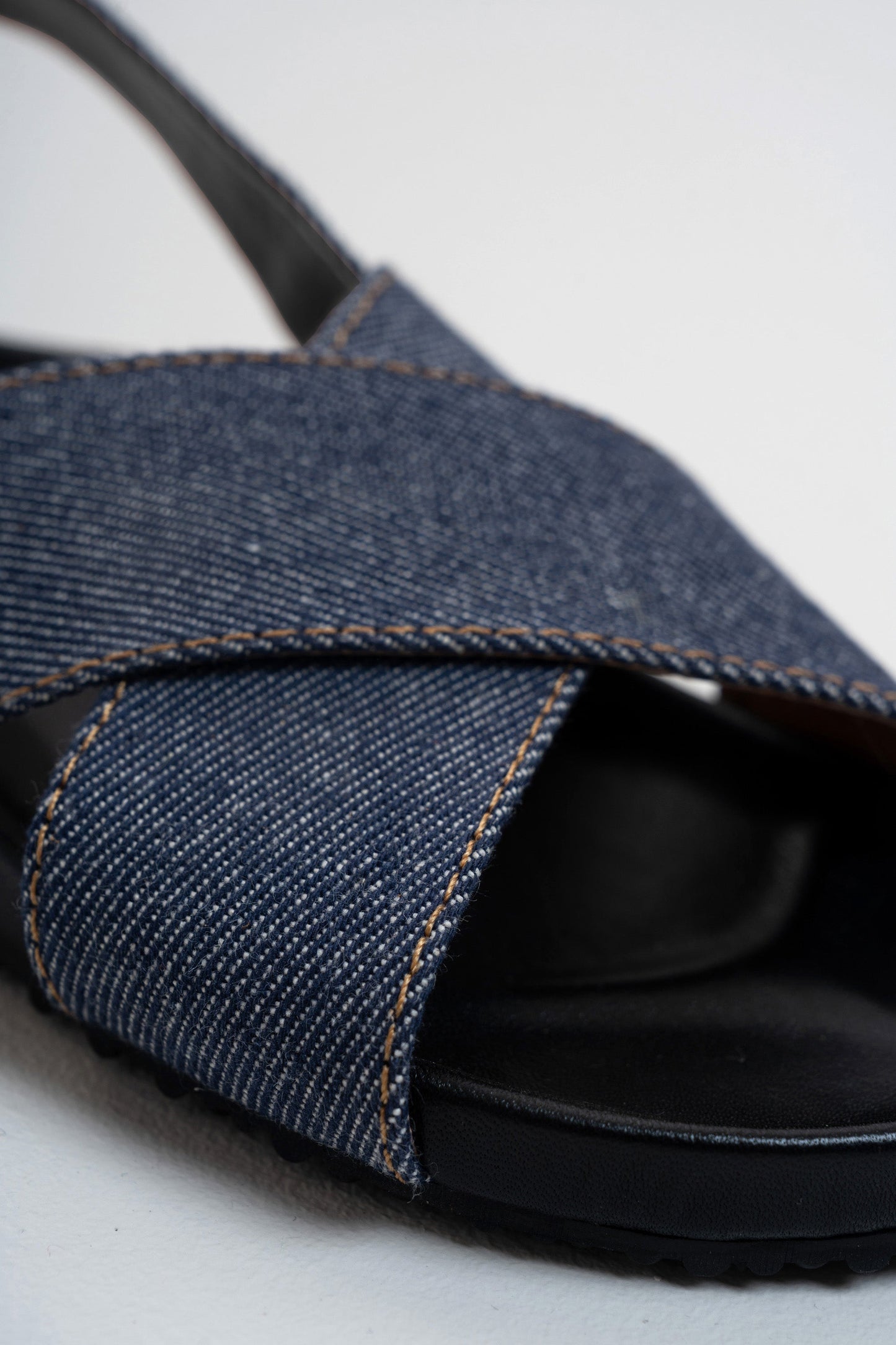 SANDALIA CRUZADA DENIM