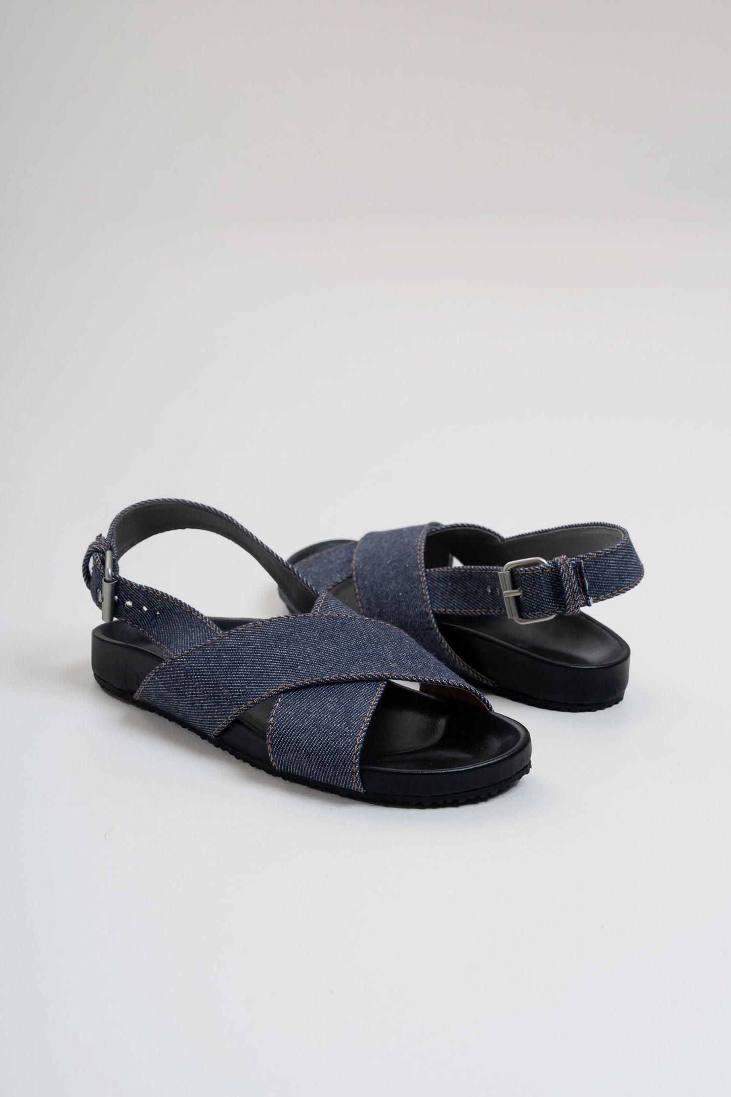 SANDALIA CRUZADA DENIM