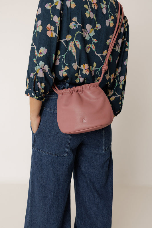 BOLSO PIEL FRUNCIDA