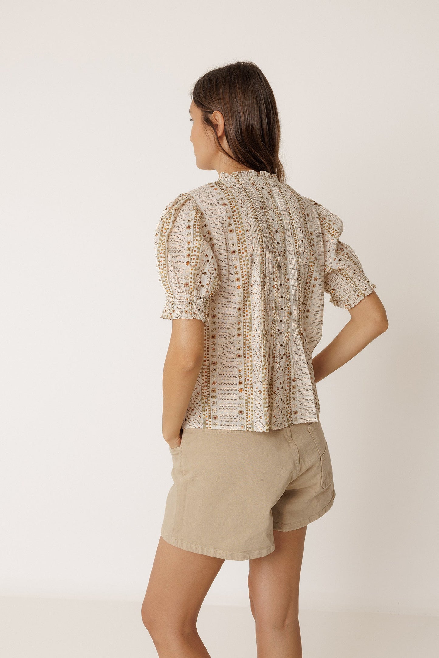 CAMISA MICRO VOLANTES