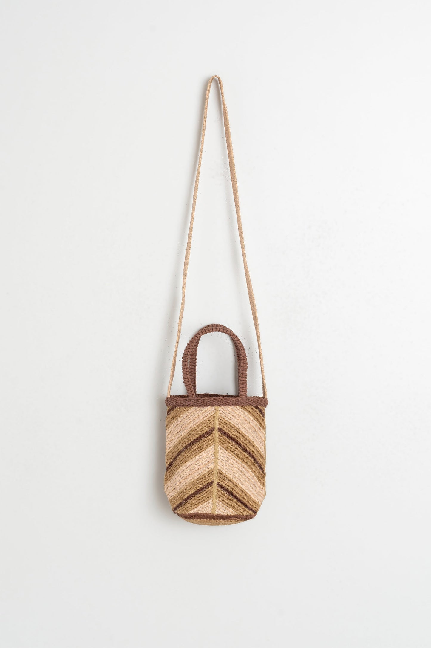 MINI BOLSO BOMBONERA RAFIA